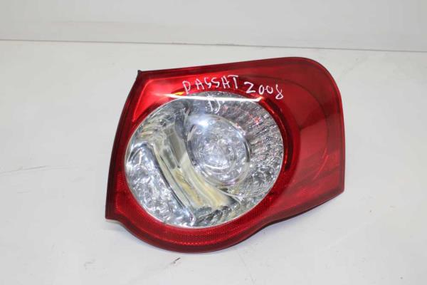 FEU ARRIERE DROIT VW - Vue 1